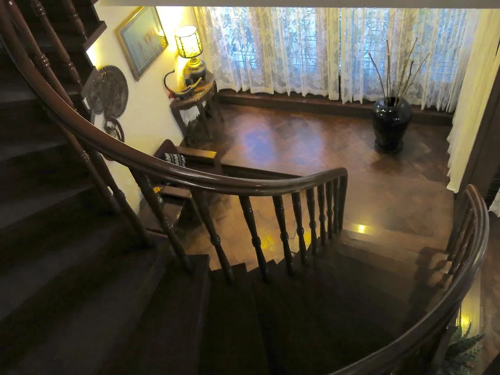 Classique Inn Rangoon Bed & Breakfast