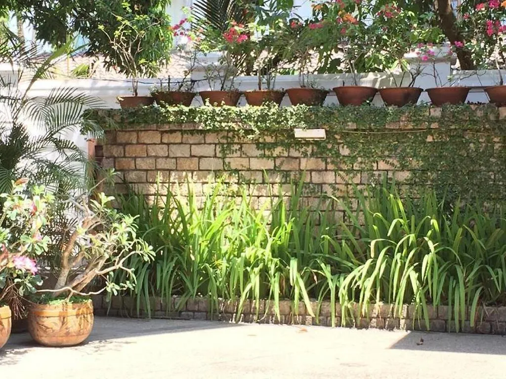 Classique Inn Rangoon Bed & Breakfast